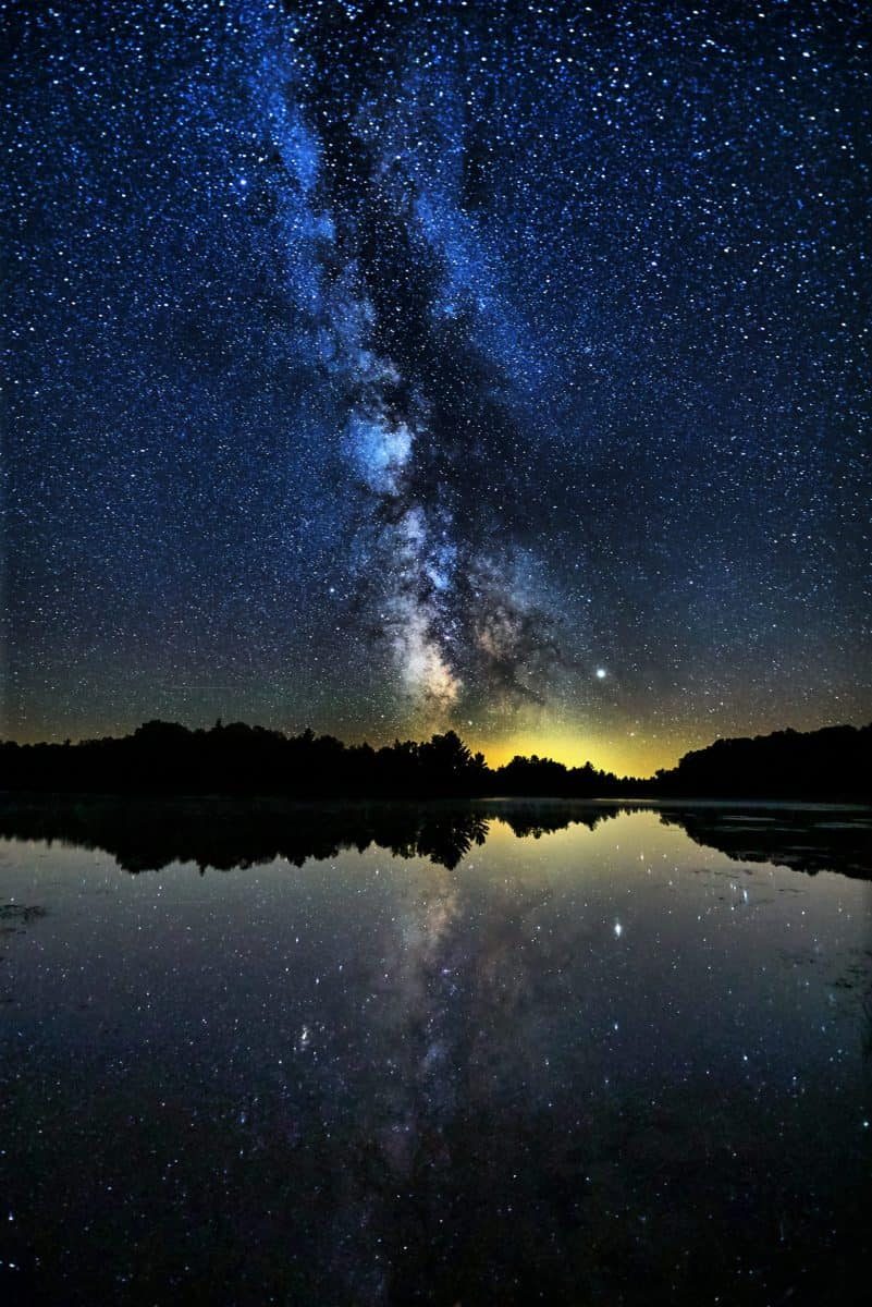 Scenic Night Sky -Patrick Hugener